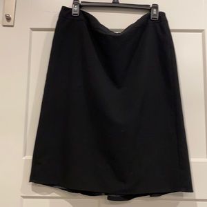 Flouncy pencil skirt